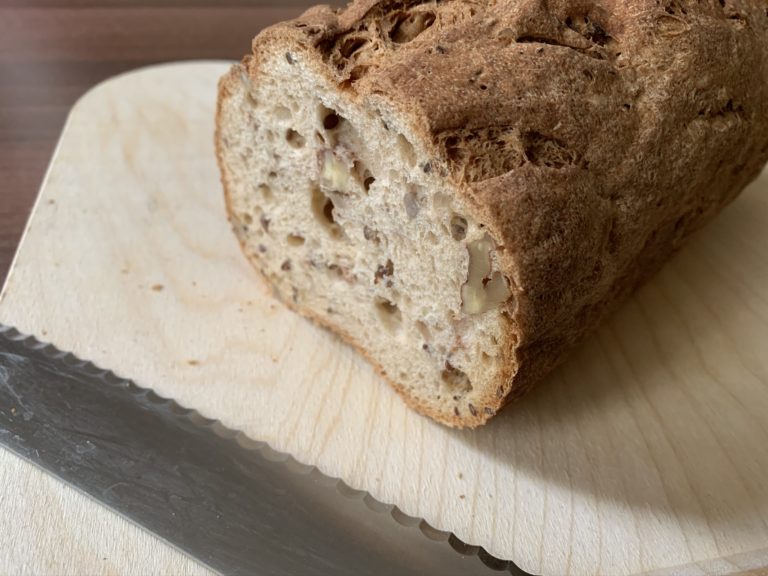 Gluten free walnut bread Gluten free walnut bread